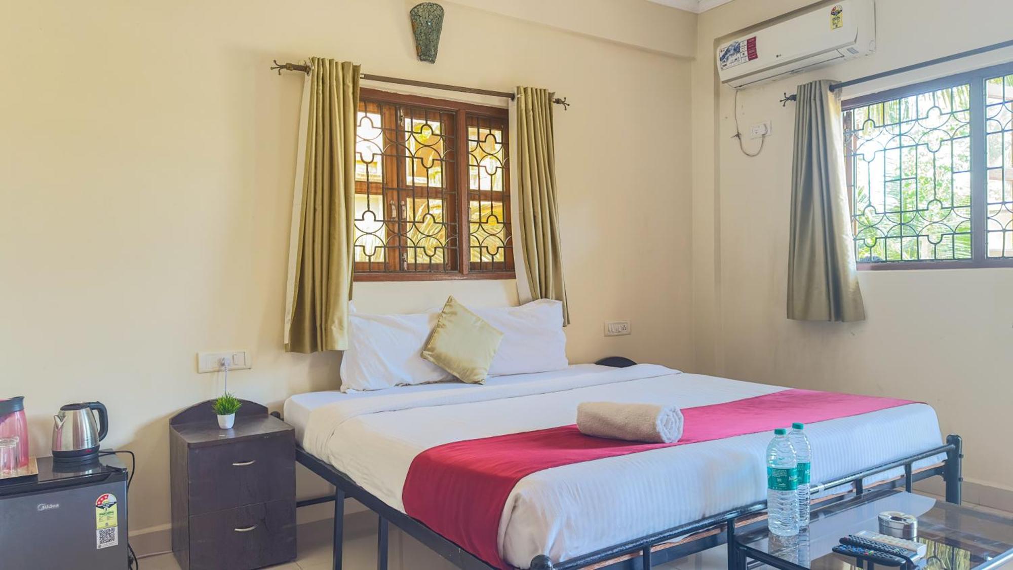Hotel Leela Inn Candolim Marmagao Exterior photo