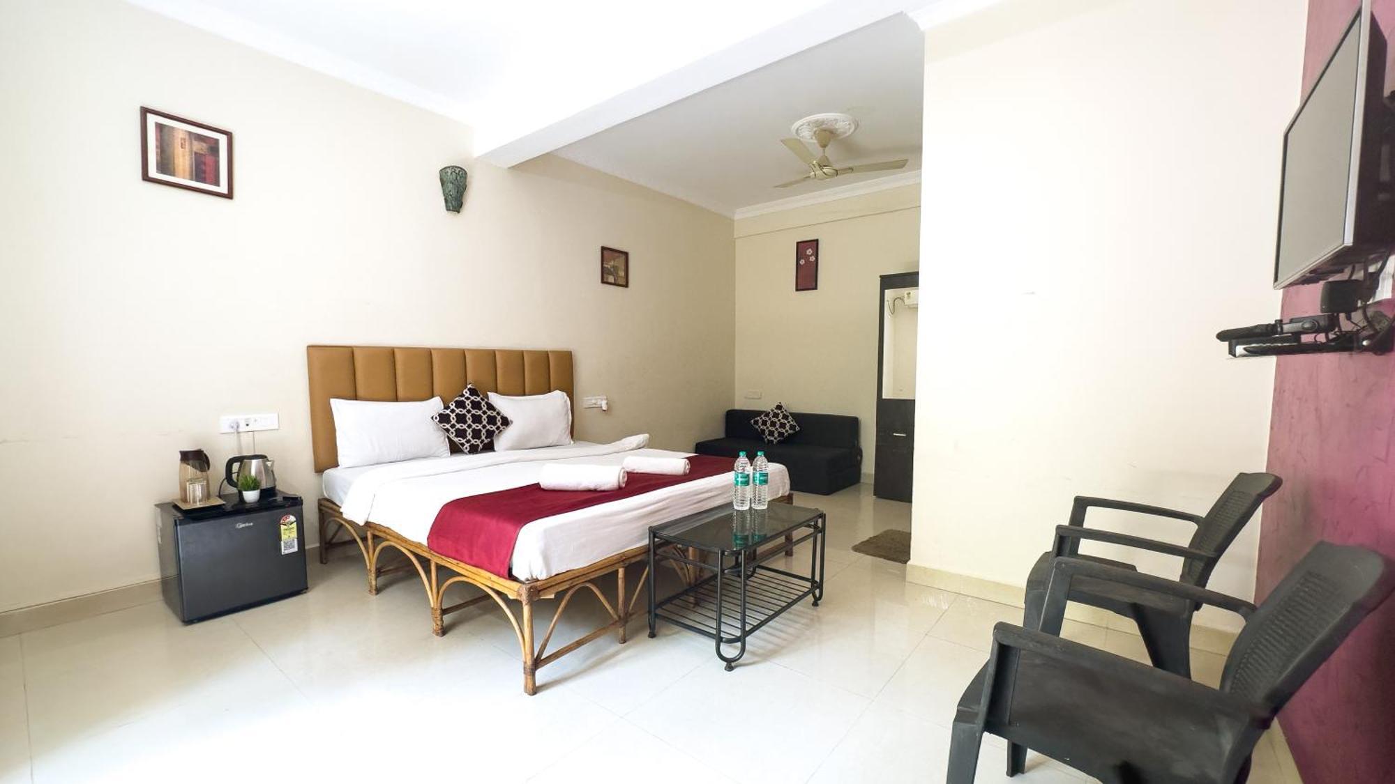 Hotel Leela Inn Candolim Marmagao Exterior photo