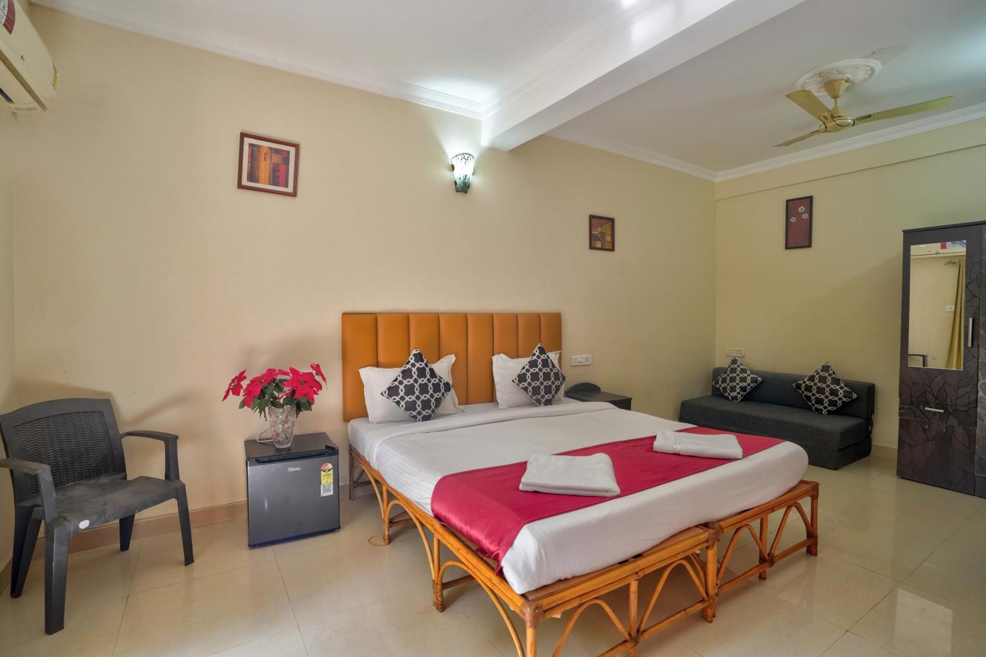 Hotel Leela Inn Candolim Marmagao Exterior photo