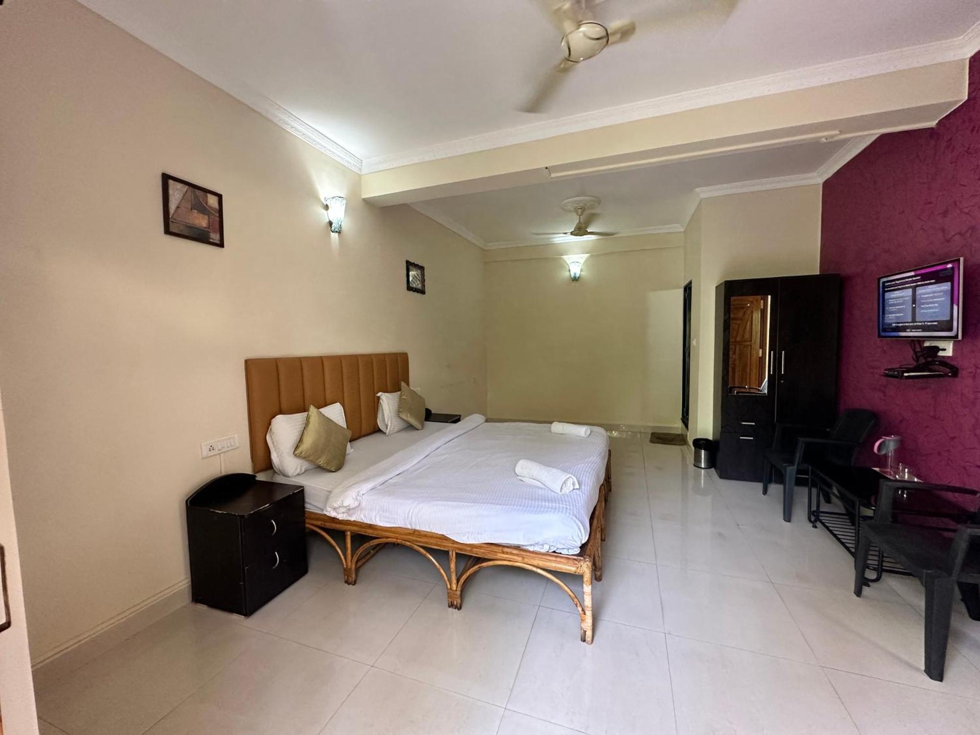 Hotel Leela Inn Candolim Marmagao Exterior photo